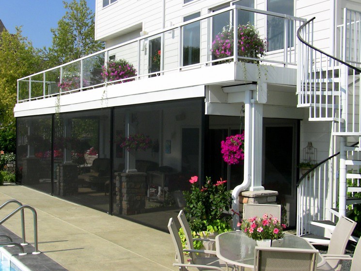 Roll-up Patio Screens